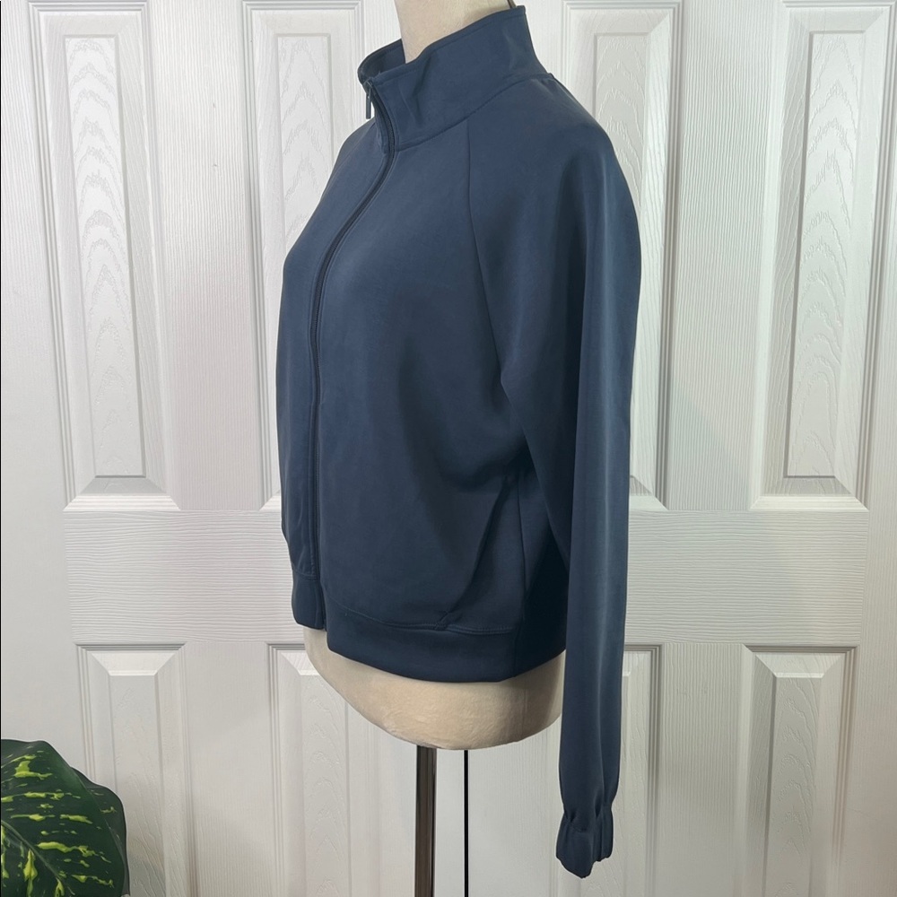All In Motion - Women's Airy Sleek Full Zip Jacket Size M - Picture 2 of 12